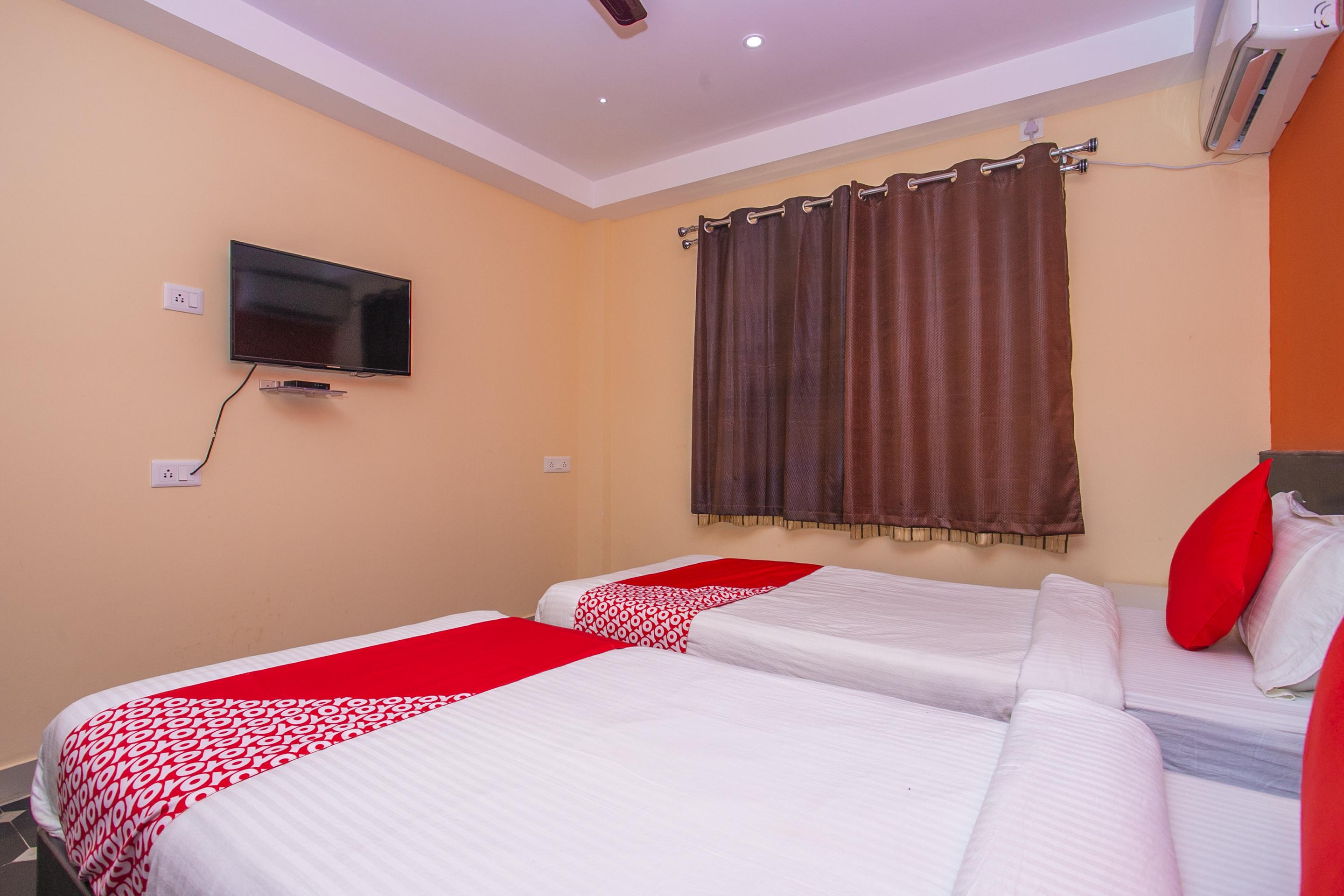 Oyo 22837 Chairmen'S Hotel Bangalore Eksteriør billede